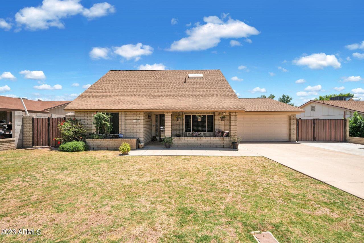 6337 W Sunnyslope Ln., Glendale, AZ 85302