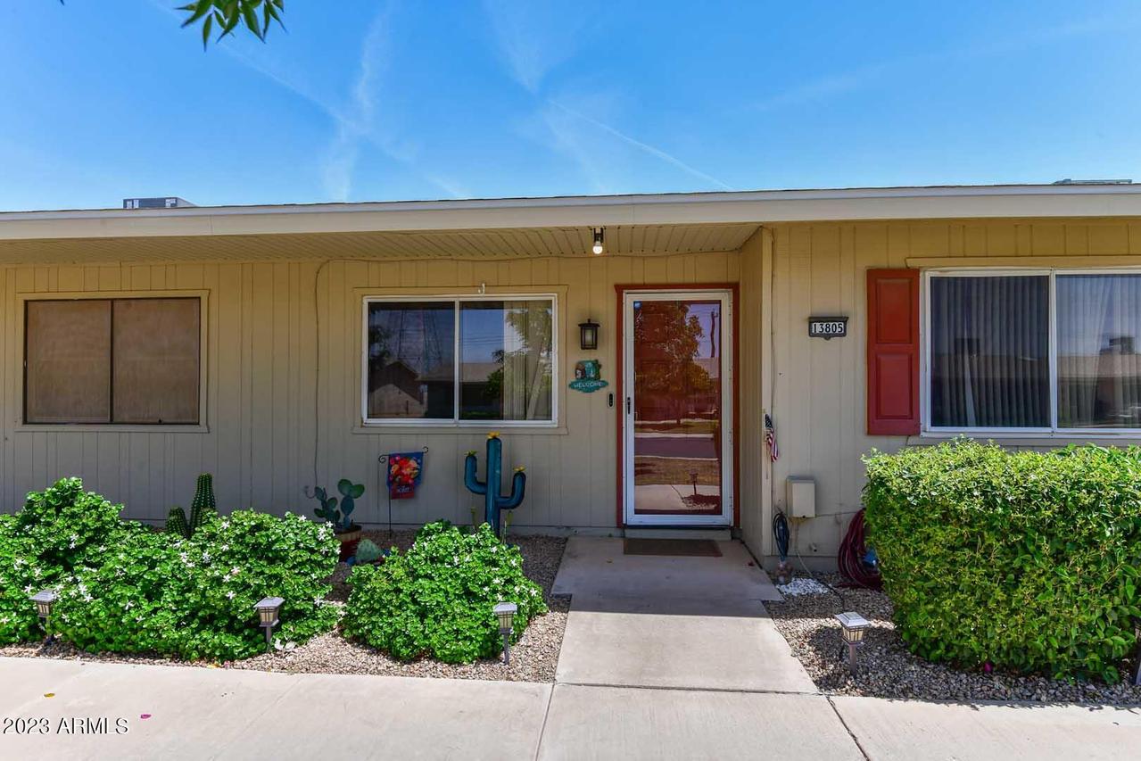 13805 N Garden Court Dr., Sun City, AZ 85351