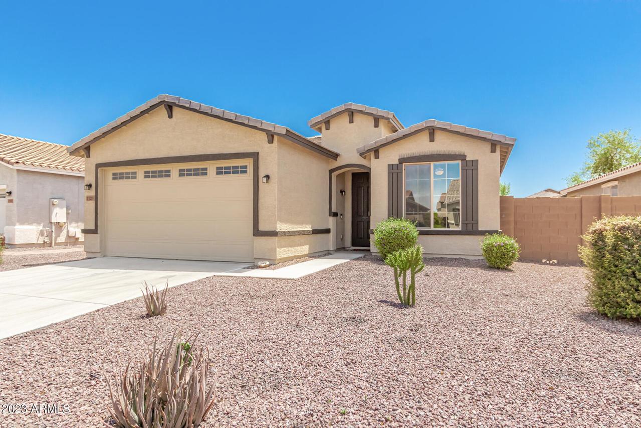 1723 W Desert Spring Way, Queen Creek, AZ 85144