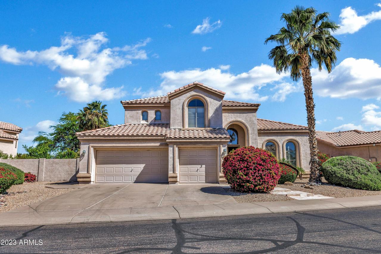 1814 W Goldfinch Way, Chandler, AZ 85286