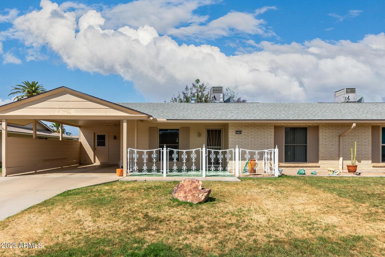 10644 W Saratoga Cir., Sun City, AZ 85351
