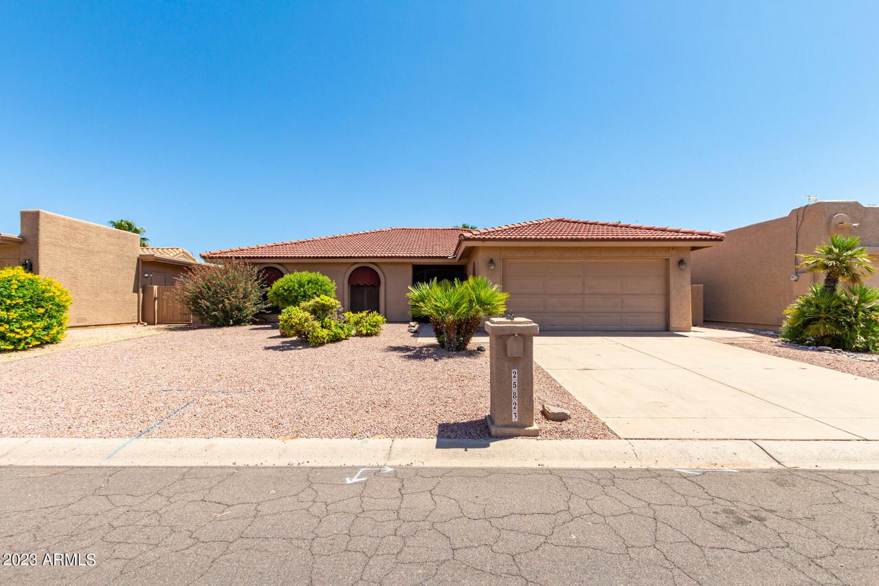 25823 S Ashwood Dr., Sun Lakes, AZ 85248