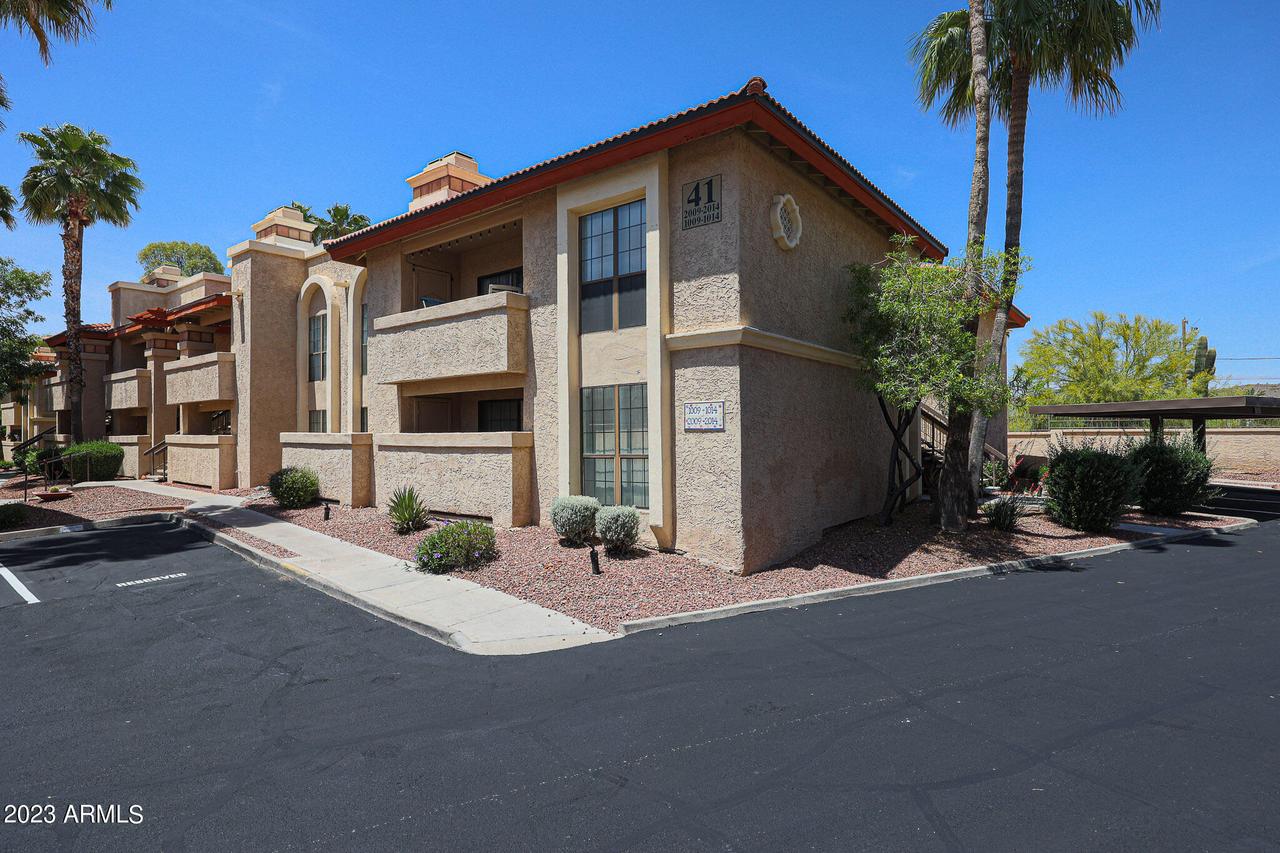 10410 N Cave Creek Rd. #1009, Phoenix, AZ 85020