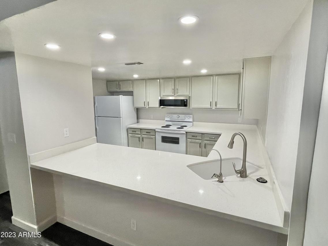 1111 W Summit Pl. #62, Chandler, AZ 85224
