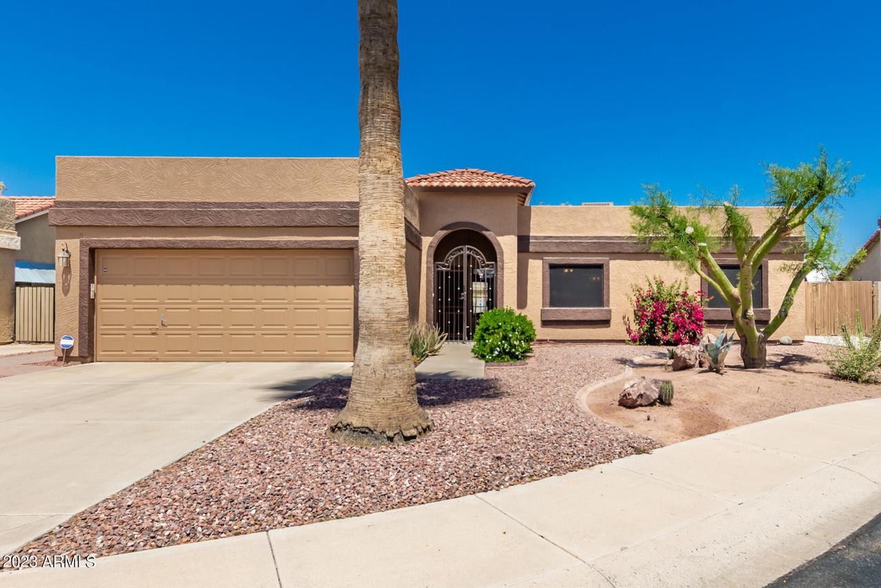 1660 E Whitten St., Chandler, AZ 85225