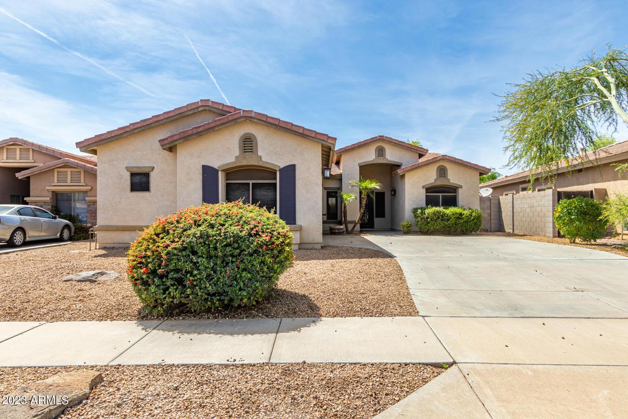5310 S 52nd Dr., Laveen, AZ 85339