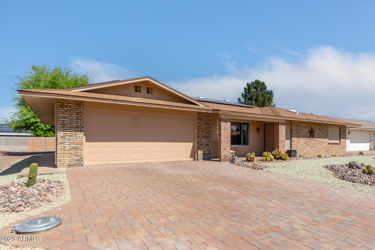 19650 N Concho Cir., Sun City, AZ 85373