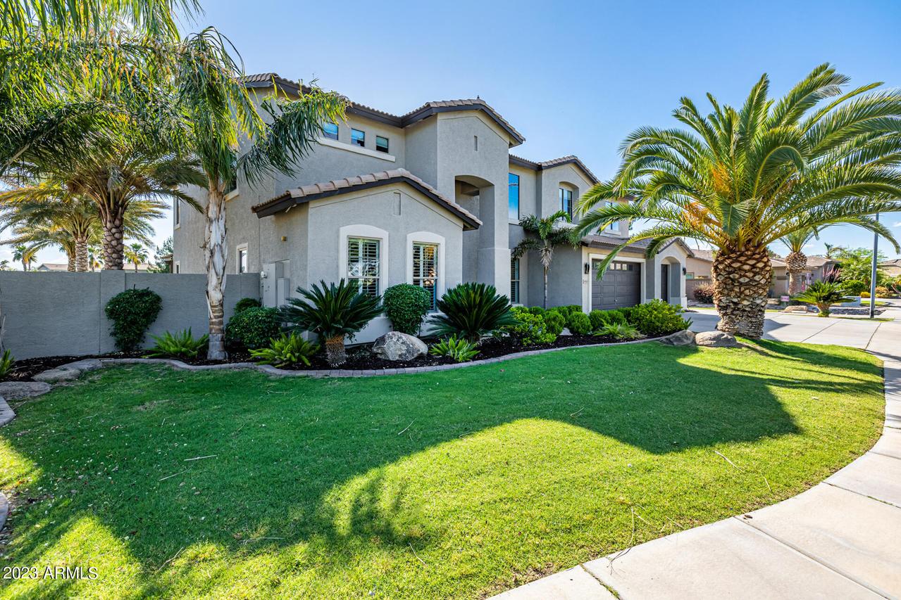 4580 S Fresno St., Chandler, AZ 85249