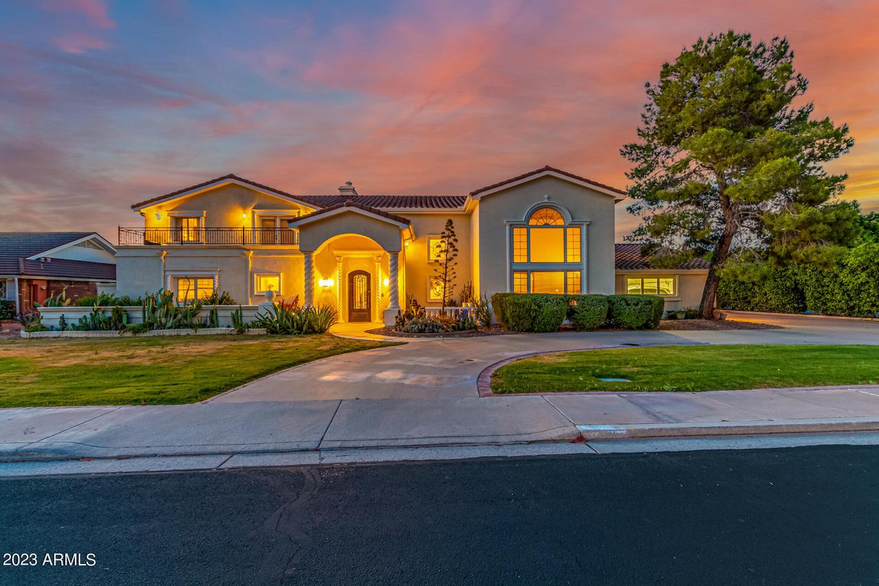 1838 E Elmwood St., Mesa, AZ 85203