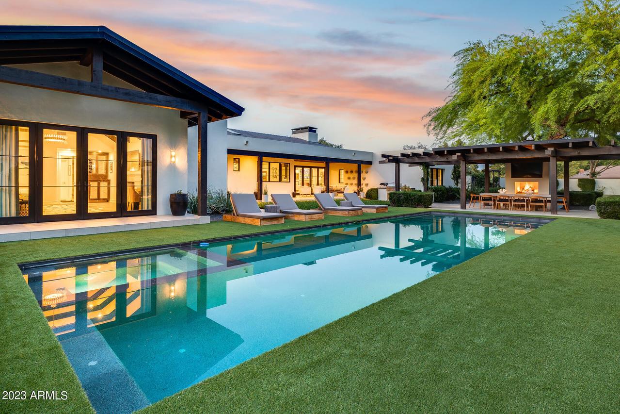 2017 E La Vieve Ln., Tempe, AZ 85284