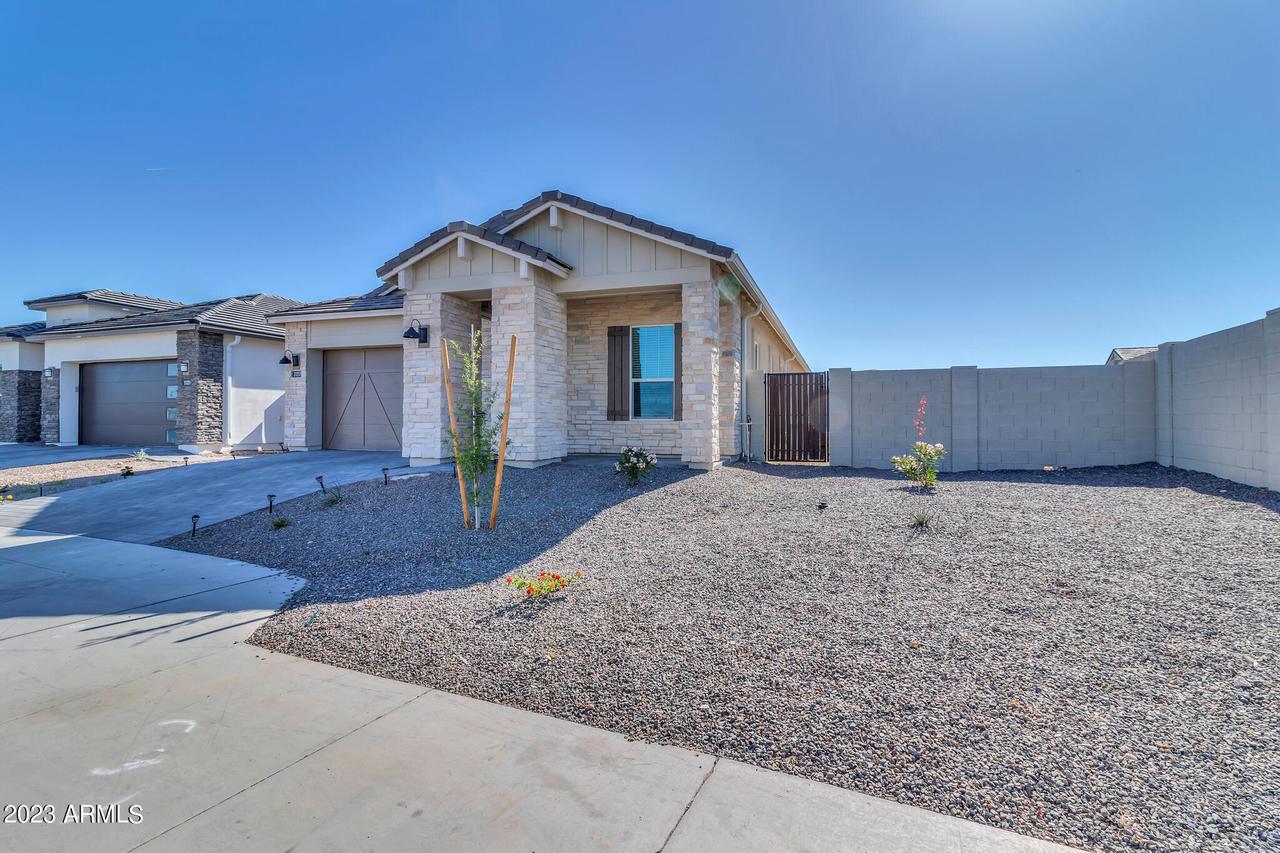 21217 N 105th Ln., Peoria, AZ 85382