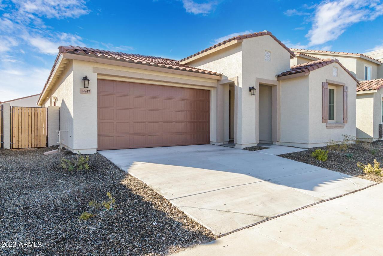17847 W Indigo Brush Rd., Goodyear, AZ 85338