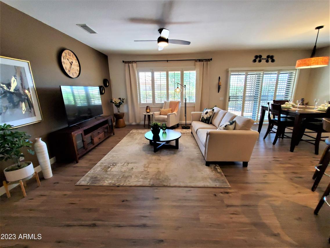 21203 N Redington Point Dr., Surprise, AZ 85387