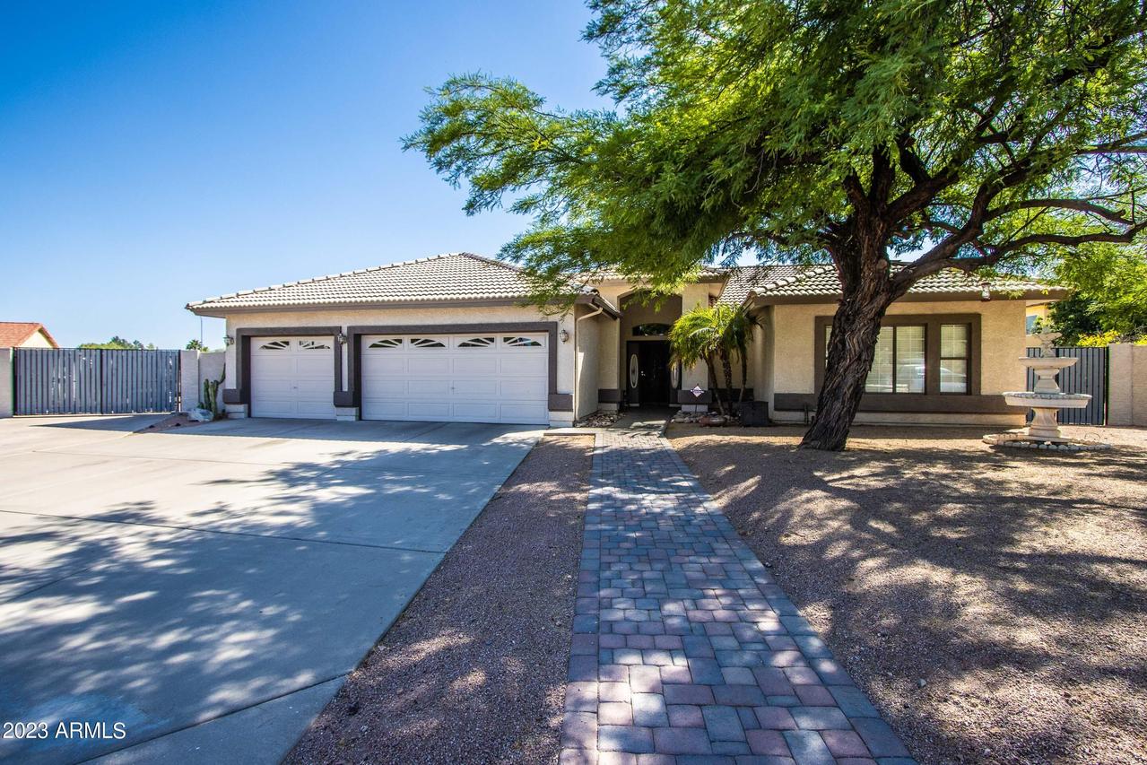 3141 E Menlo Cir., Mesa, AZ 85213