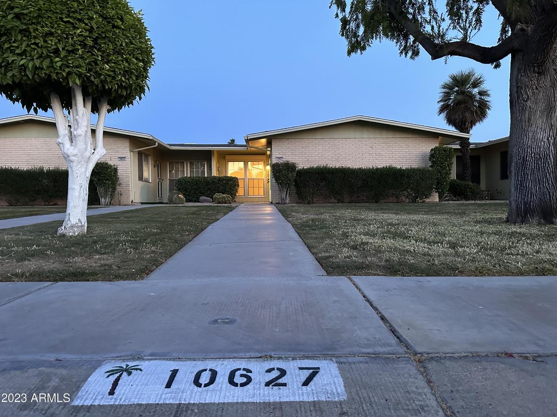 10627 W Highwood Ln., Sun City, AZ 85373