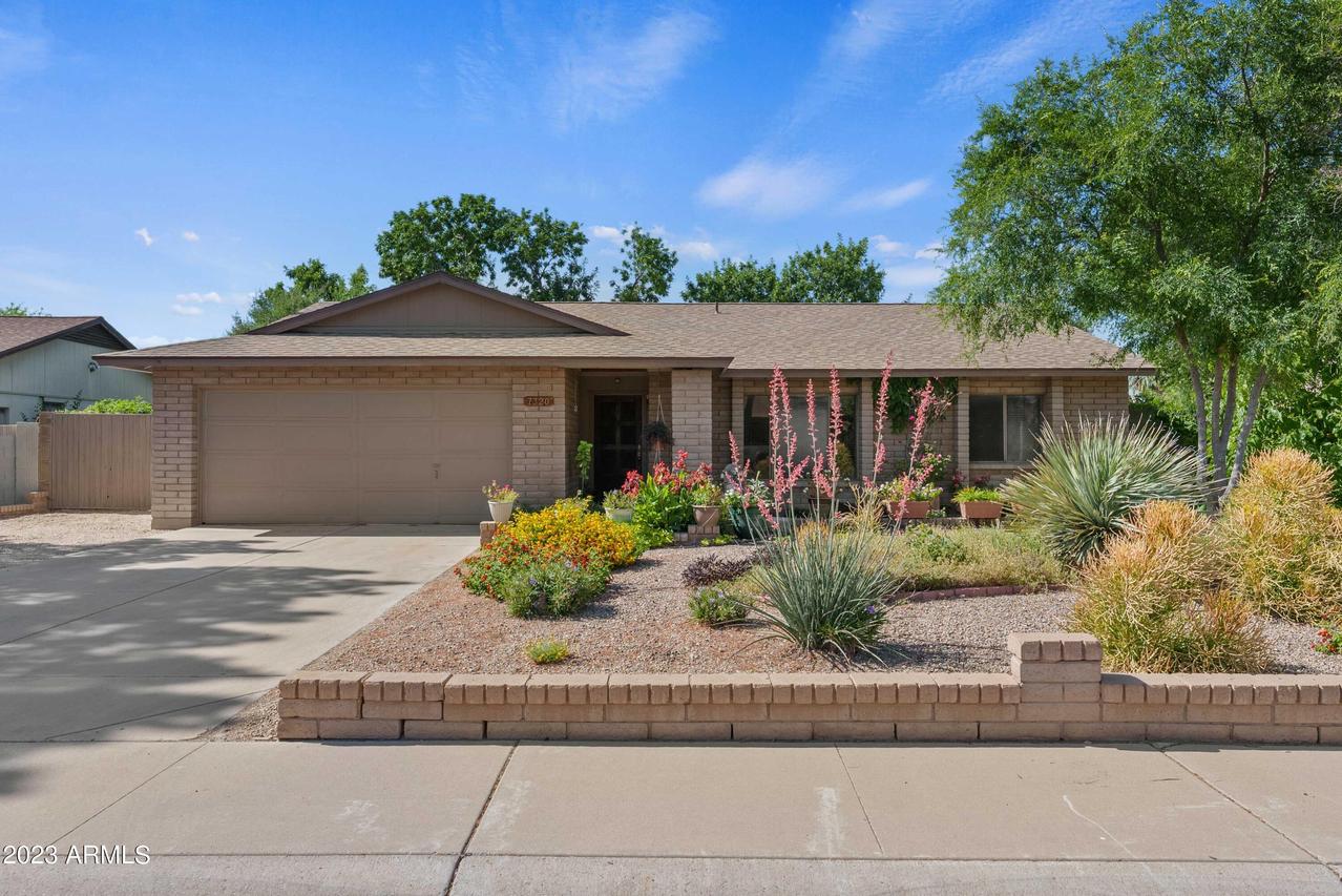 7320 W Corrine Dr., Peoria, AZ 85381