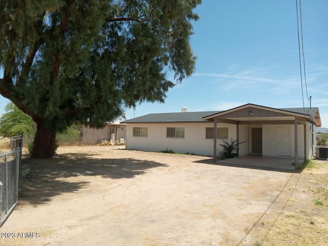 105 N Myers Blvd., Eloy, AZ 85131