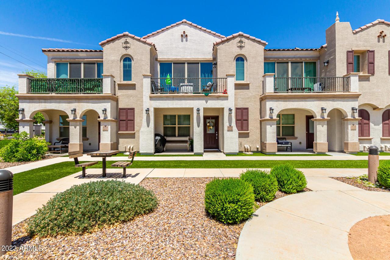 4019 E Toledo St. #102, Gilbert, AZ 85295