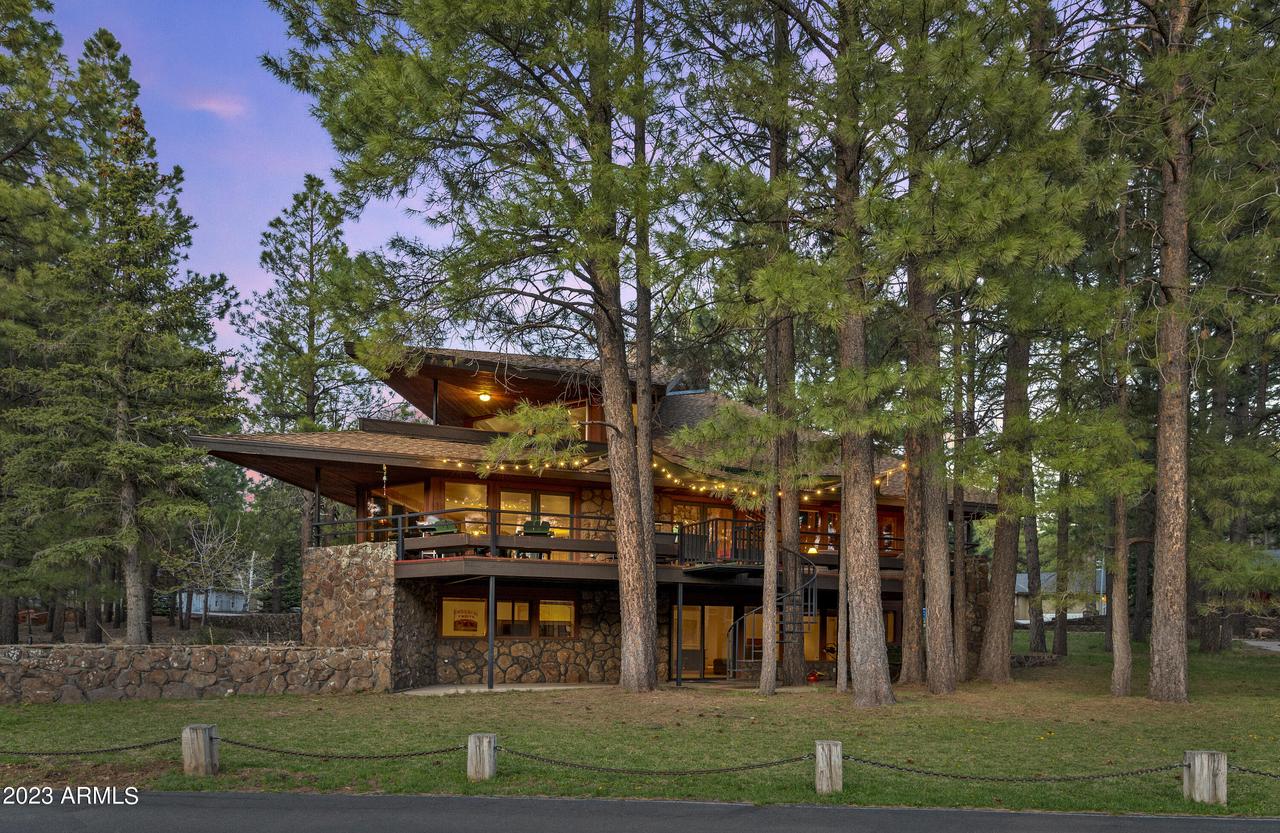 1429 N Mariposa Rd., Flagstaff, AZ 86004