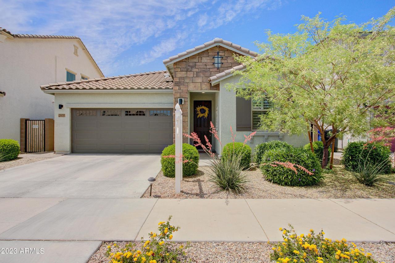 25232 N 143rd Ln., Surprise, AZ 85387