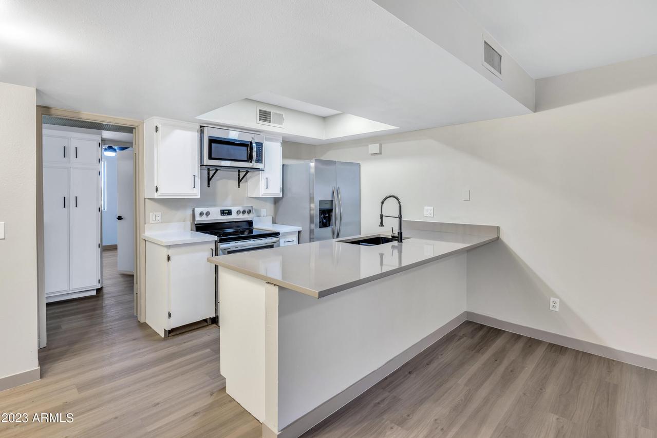 8838 N 8th St. #207, Phoenix, AZ 85020