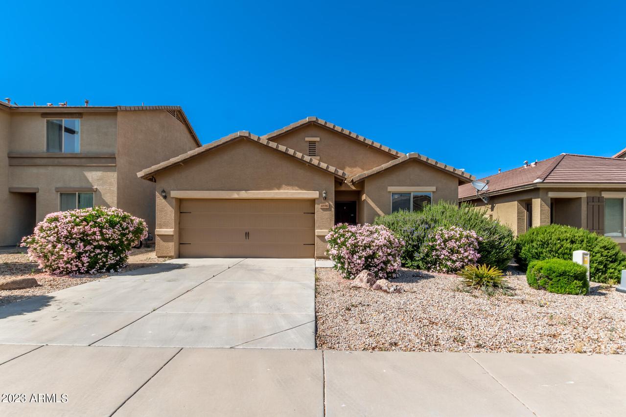 4596 W Crescent Rd., San Tan Valley, AZ 85144