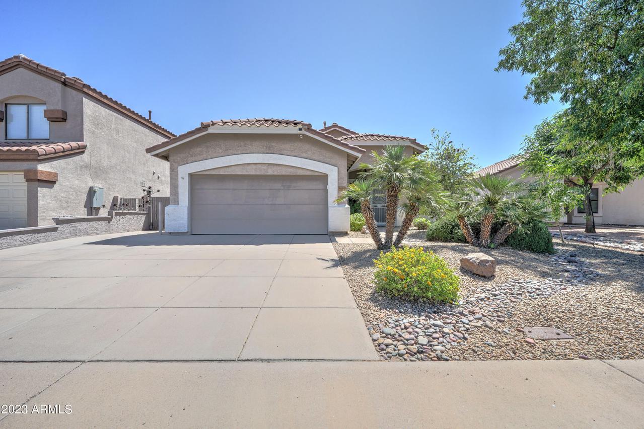 1663 S Maple, Mesa, AZ 85206