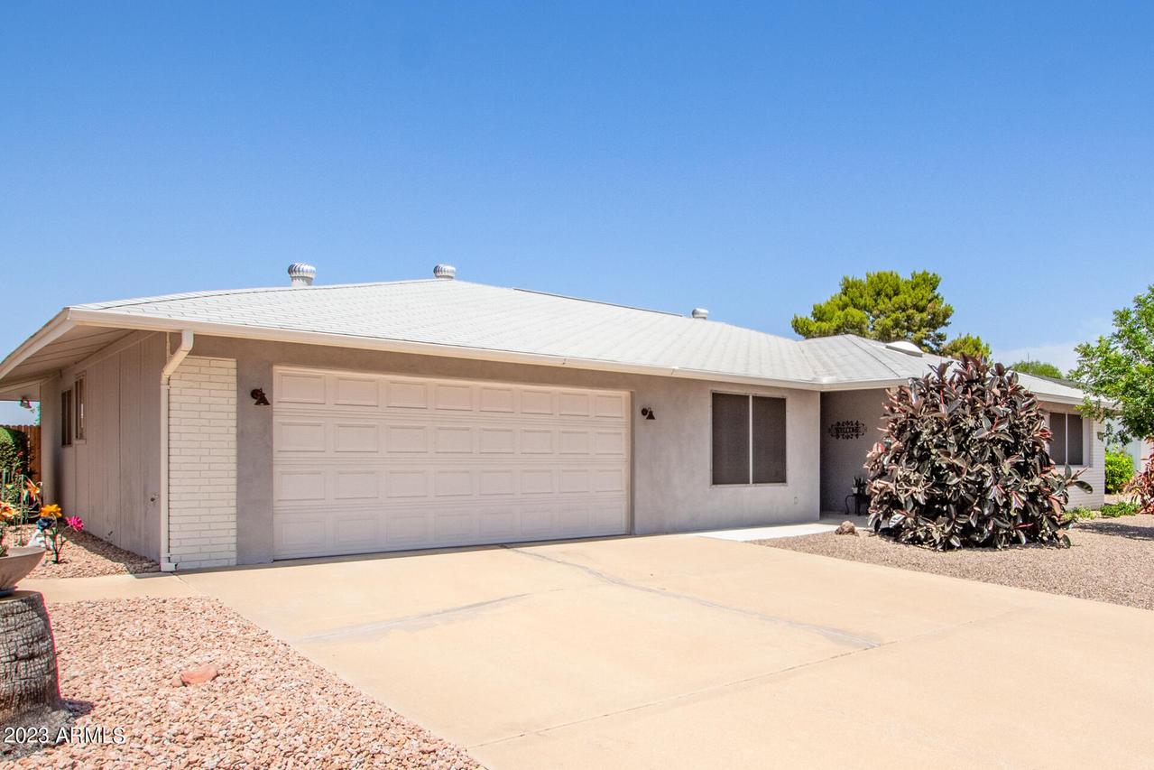 19830 N Lake Forest Dr., Sun City, AZ 85373
