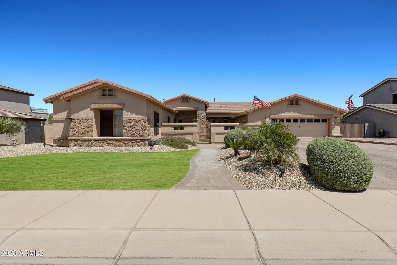 21130 E Twin Acres Dr., Queen Creek, AZ 85142
