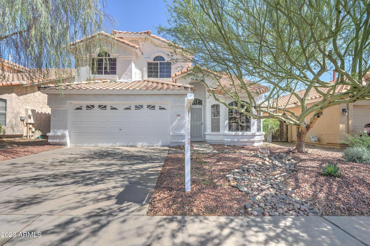 3324 E Brookwood Ct., Phoenix, AZ 85048