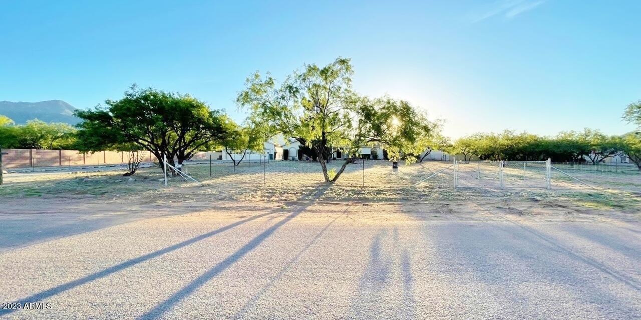 6456 S Jaxel Rd., Hereford, AZ 85615