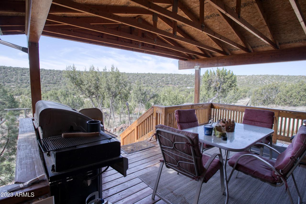 23 County Rd 8099 Rd., Concho, AZ 85924