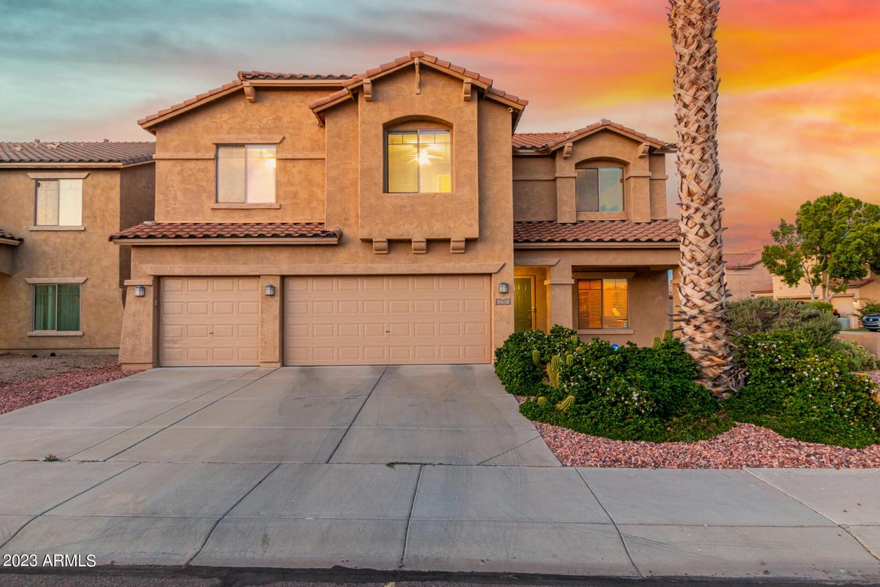 9408 W Kody Pass, Phoenix, AZ 85037
