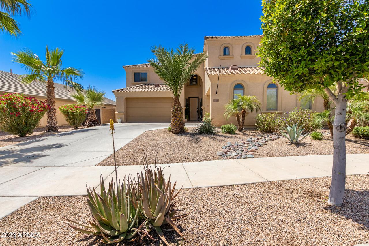 17881 W Larkspur Dr., Surprise, AZ 85388