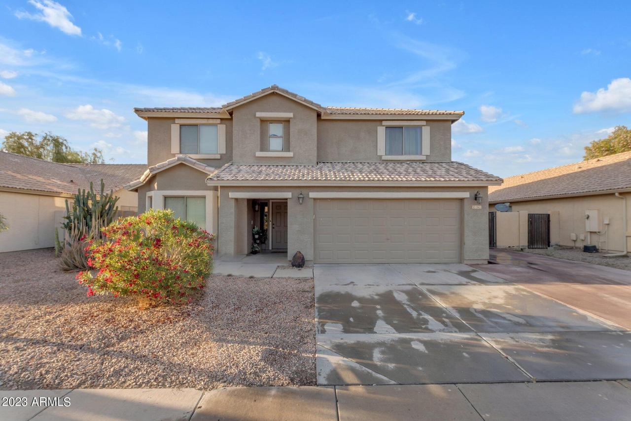 1562 E Bowman Dr., Casa Grande, AZ 85122