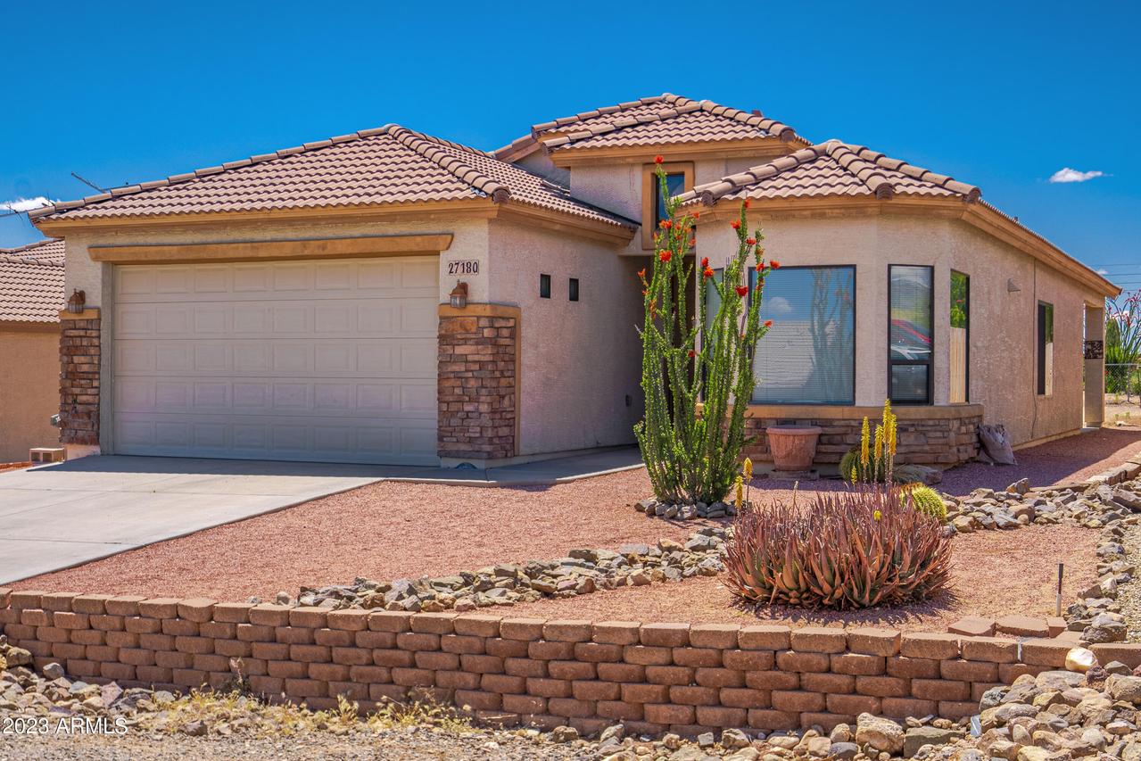 27180 S Bennett Way, Congress, AZ 85332