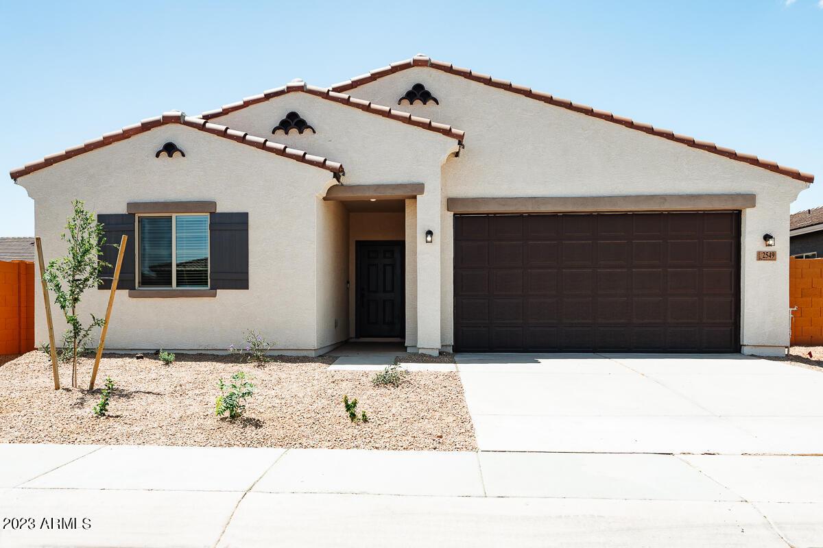 2549 N Coolidge Ave., Casa Grande, AZ 85122