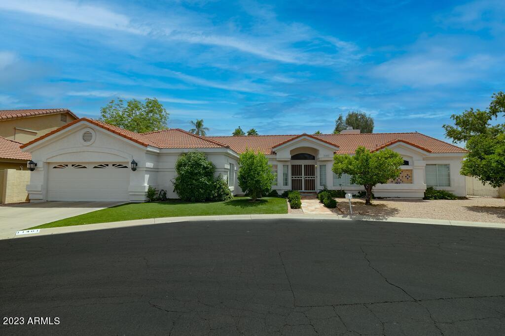 11401 N 43rd St., Phoenix, AZ 85028