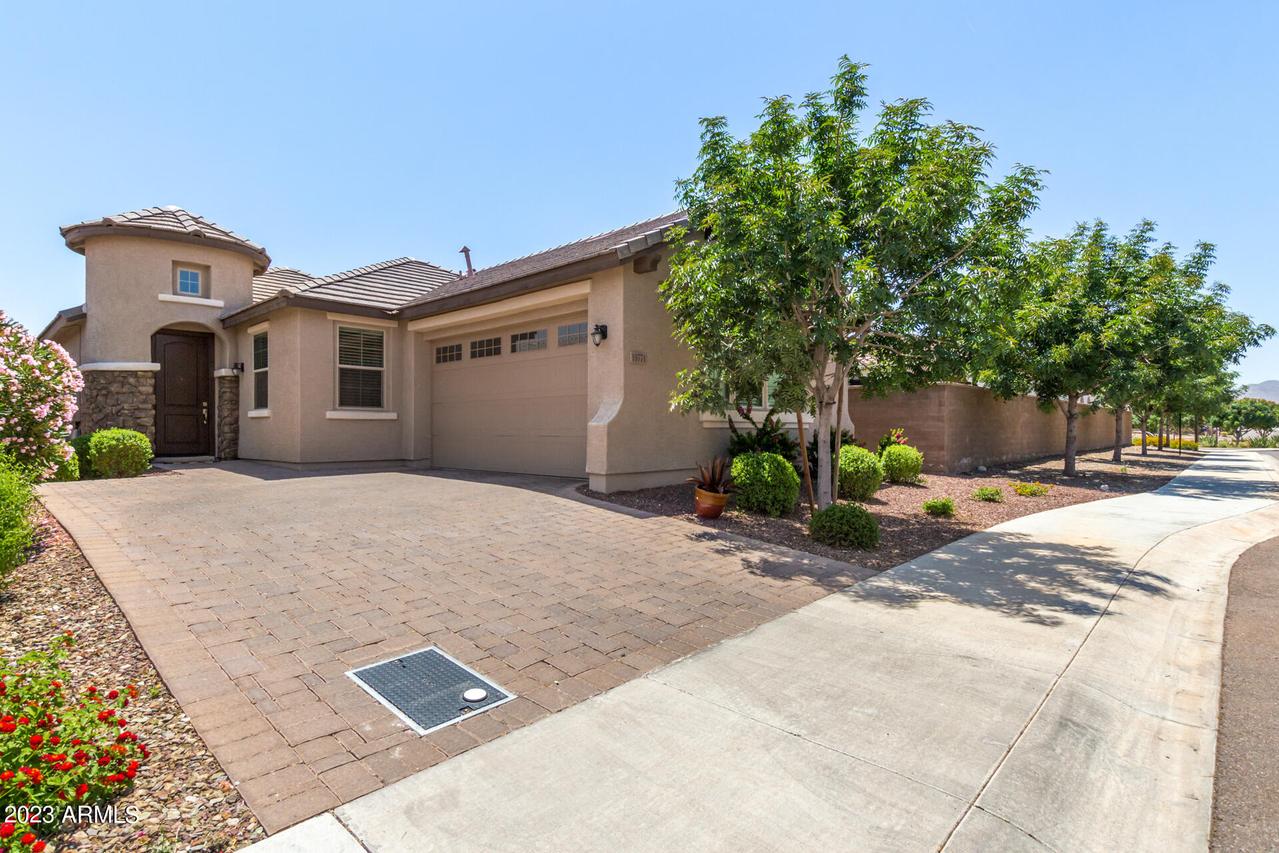19771 W Heatherbrae Dr., Litchfield Park, AZ 85340