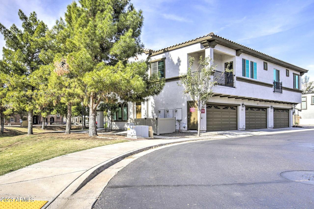 2778 S Voyager Dr. #103, Gilbert, AZ 85295