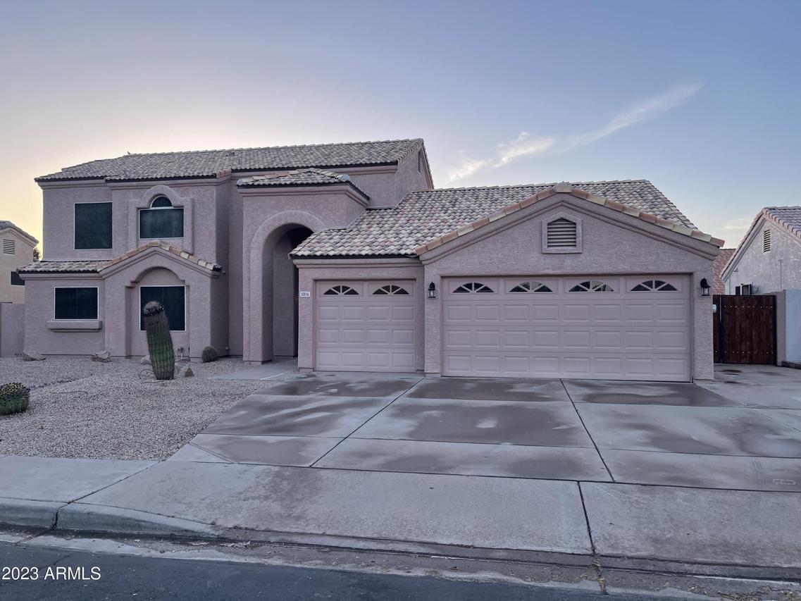 5814 E Inglewood St., Mesa, AZ 85205