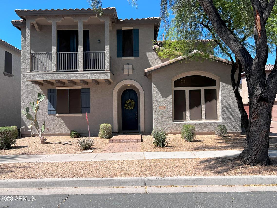 2350 W Sleepy Ranch Rd., Phoenix, AZ 85085