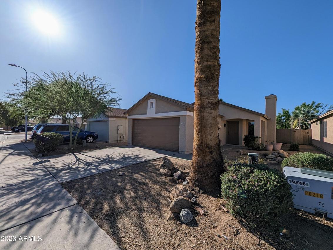 8620 W Pierson St., Phoenix, AZ 85037