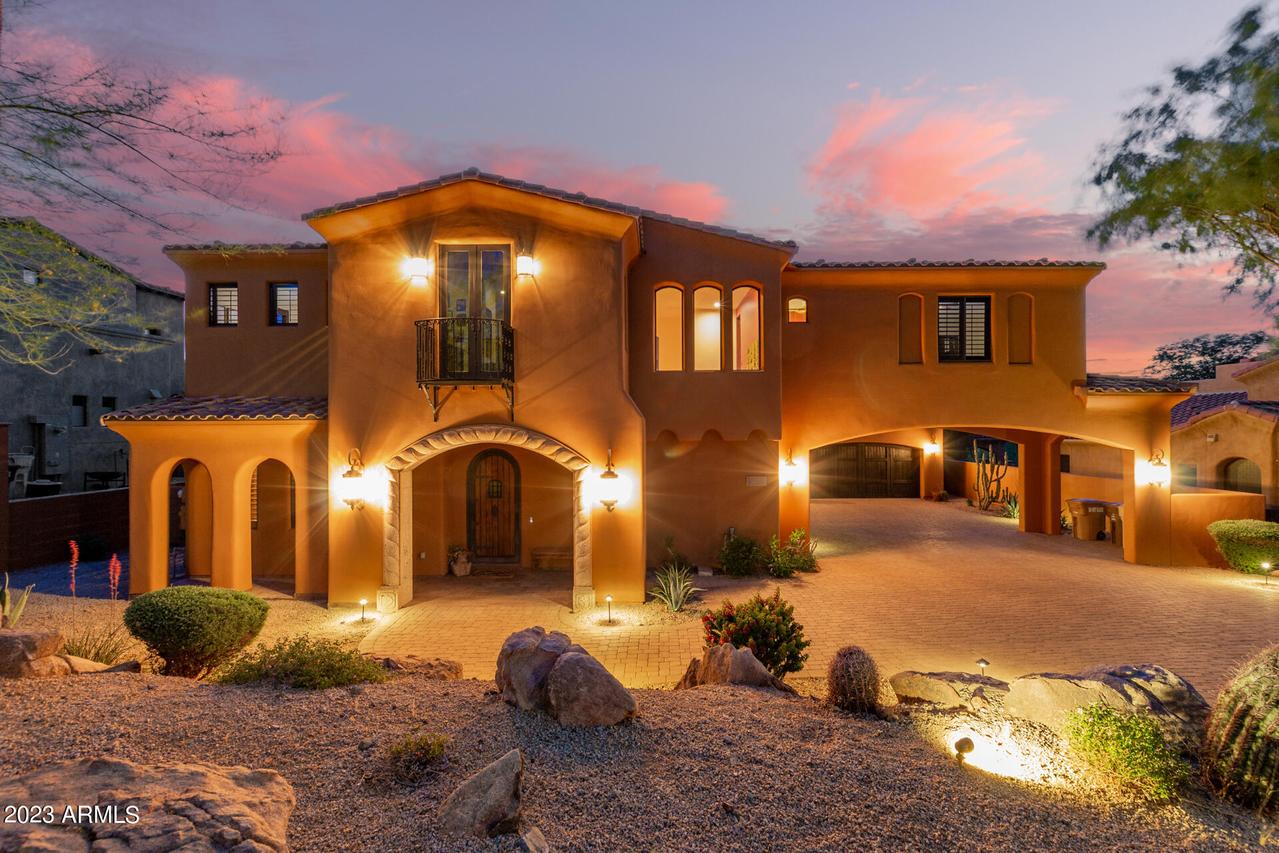 29048 N Chalfen Blvd., Peoria, AZ 85383