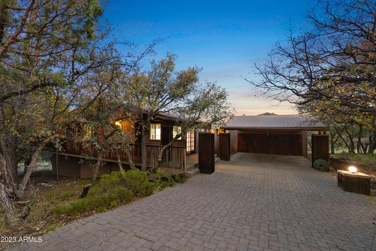 1 N Shadow Vista St., Prescott, AZ 86305