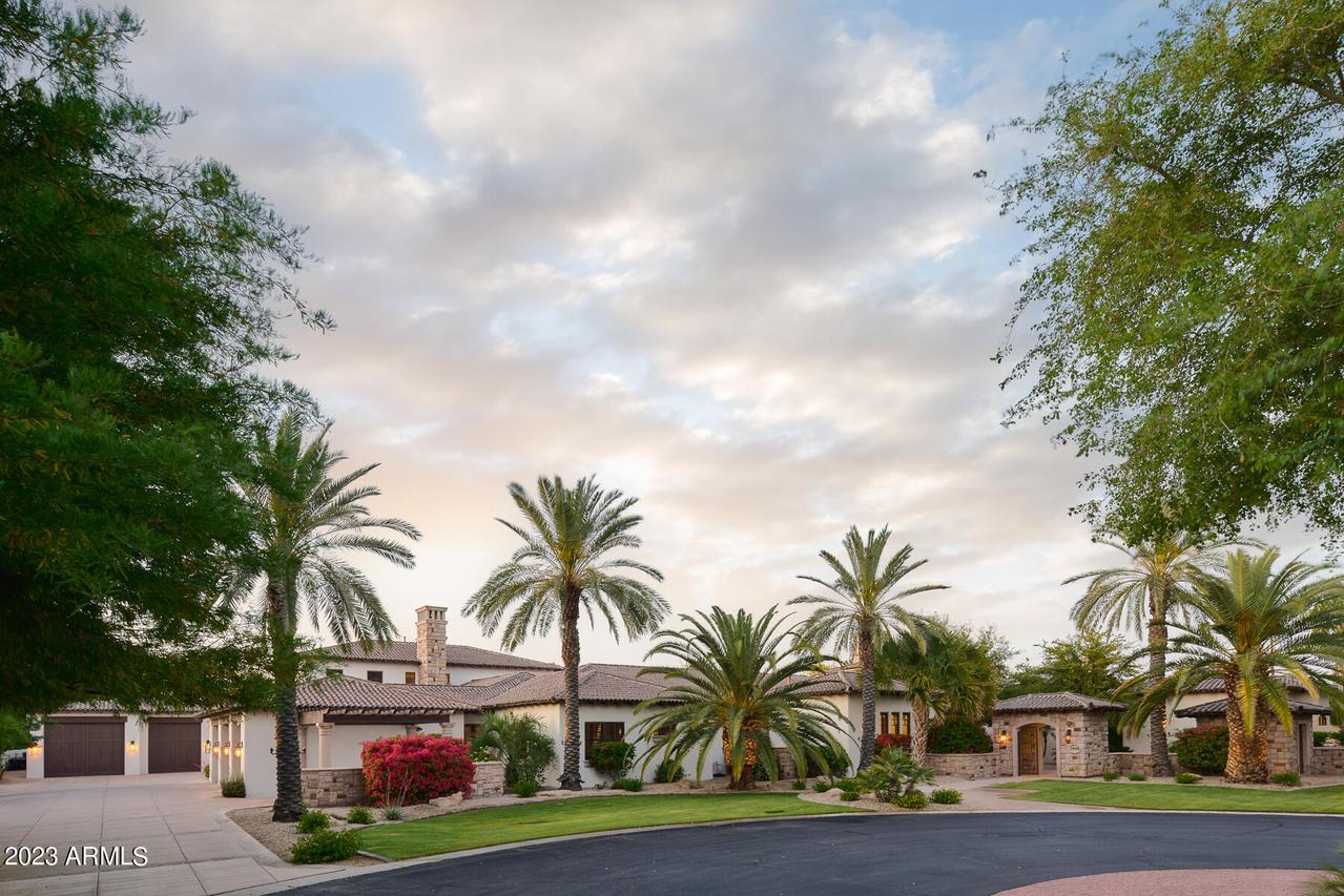 3958 E Northridge Cir., Mesa, AZ 85215