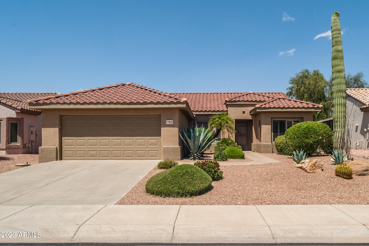 17938 N Somerset Dr., Surprise, AZ 85374
