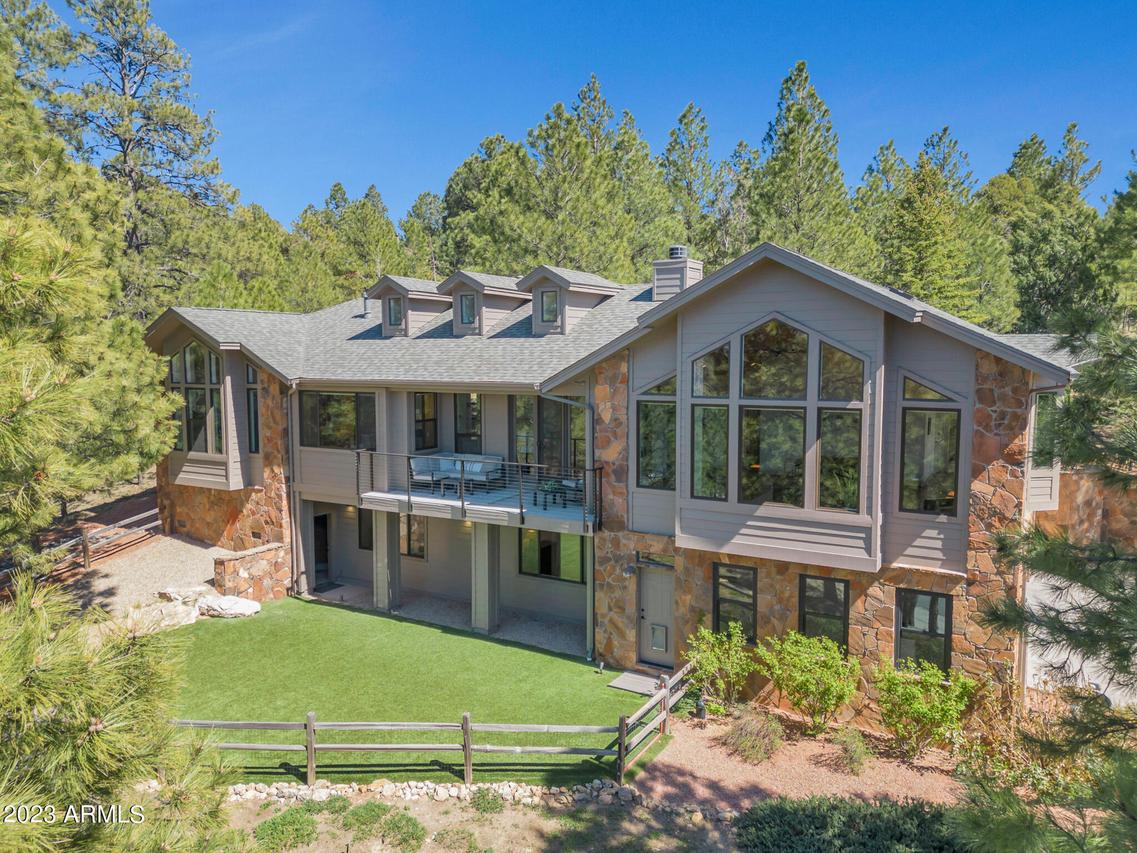 758 N Amberwood St., Flagstaff, AZ 86004