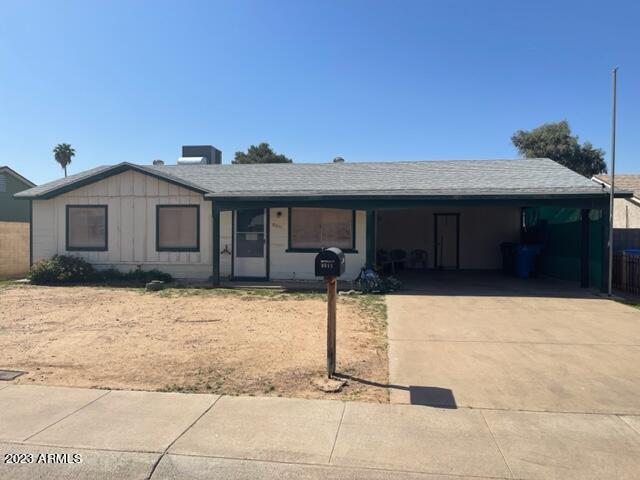 8011 W Mariposa Dr., Phoenix, AZ 85033