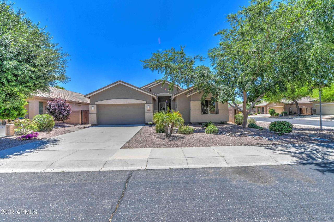 3027 E Kingbird Pl., Chandler, AZ 85286